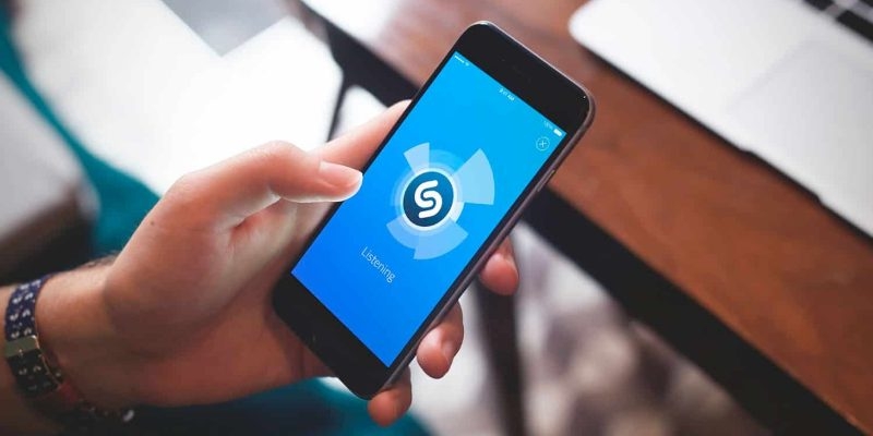Shazam une application qui reconnaît ce que vous écoutez